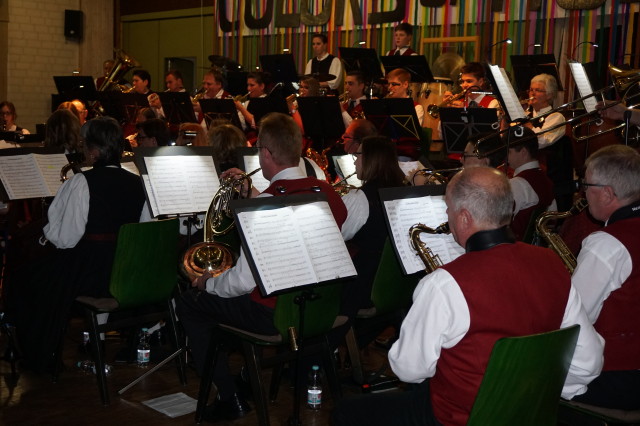 colors-music-2017_17_20170523_1713748227