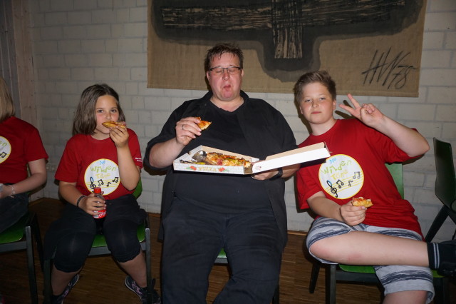 colors-music-2017_71_20170523_1698527068