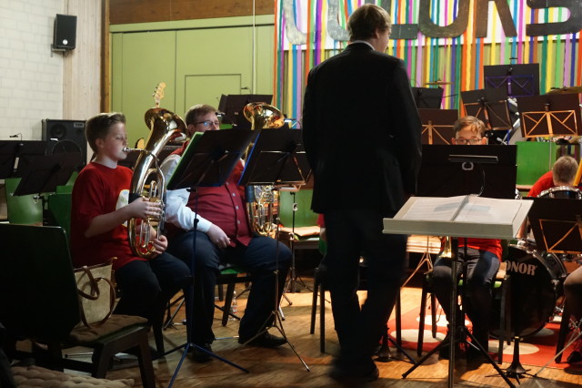 colors-music-2017_8_20170523_1445151640